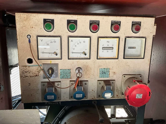Stroomgenerator avk 30kva volkswagen benzine motor - afbeelding 10 van  16