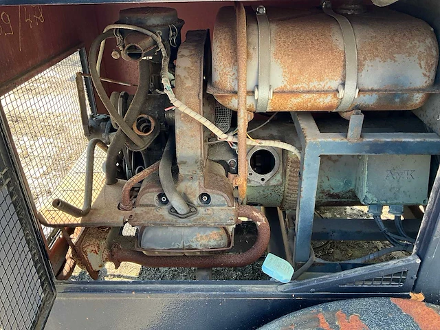 Stroomgenerator avk 30kva volkswagen benzine motor - afbeelding 8 van  16
