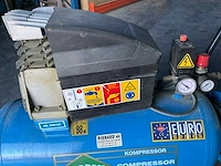 Stroomgenerator en luchtcompressor - afbeelding 3 van  14