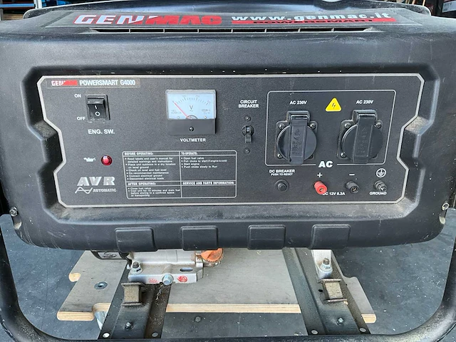 Stroomgenerator en luchtcompressor - afbeelding 11 van  14
