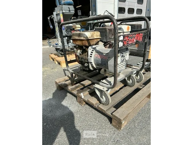 Stroomgenerator europower ep4100t - afbeelding 2 van  4