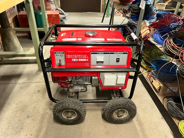 Stroomgenerator honda - afbeelding 1 van  8