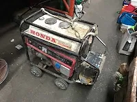 Stroomgenerator - afbeelding 1 van  4