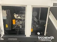 Stroomgenerator - afbeelding 9 van  10