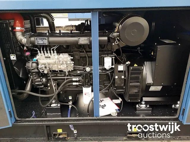 Stroomgroep 125kva - afbeelding 15 van  15
