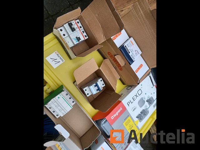 Stroomonderbrekers, kabels, stortkokers en accessoires - afbeelding 2 van  19