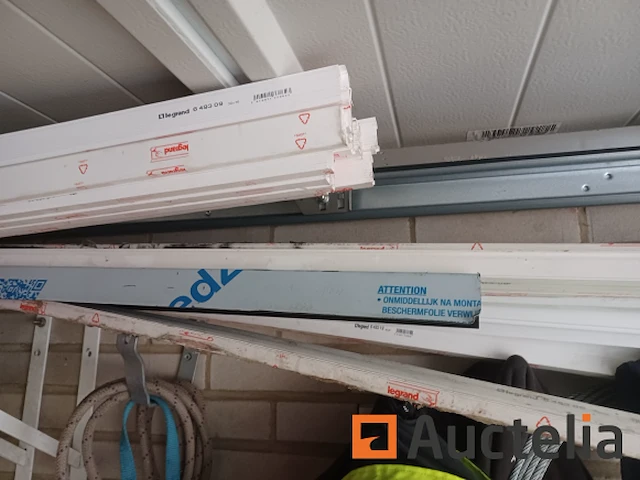 Stroomonderbrekers, kabels, stortkokers en accessoires - afbeelding 5 van  19