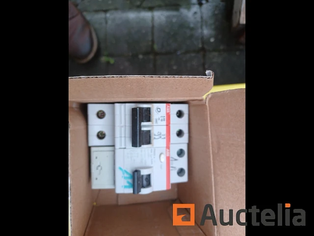 Stroomonderbrekers, kabels, stortkokers en accessoires - afbeelding 16 van  19