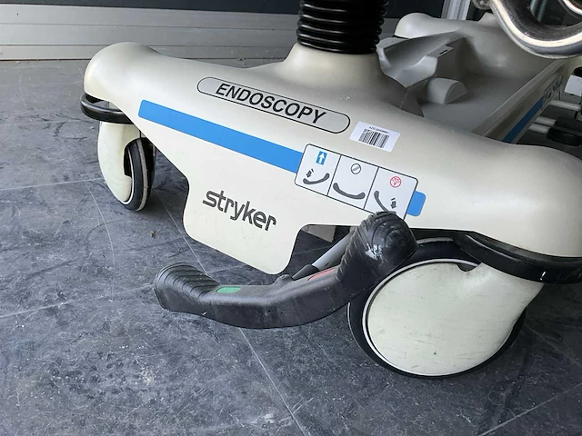 Stryker 1001 stretcher mobiel ziekenhuisbed - afbeelding 3 van  8