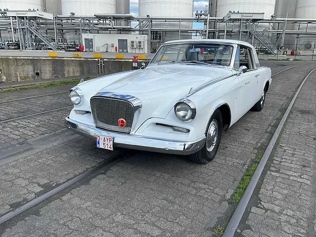 Studebaker - oldtimer - afbeelding 12 van  28