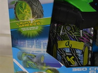 Stuntauto cross flash - afbeelding 3 van  3