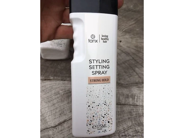 Styling spray - afbeelding 2 van  3