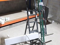 Styrofoamsnij-apparaat - afbeelding 1 van  2