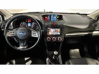 Subaru - xv - 2.0d - personenauto - afbeelding 11 van  43