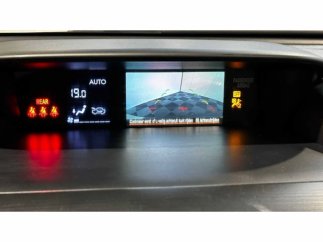 Subaru - xv - 2.0d - personenauto - afbeelding 25 van  43