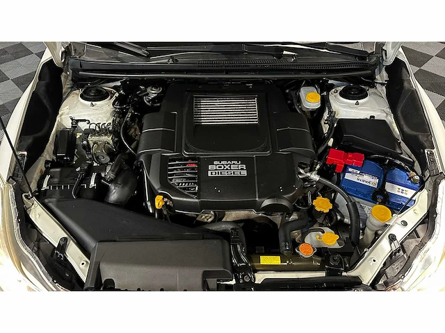 Subaru - xv - 2.0d - personenauto - afbeelding 27 van  43