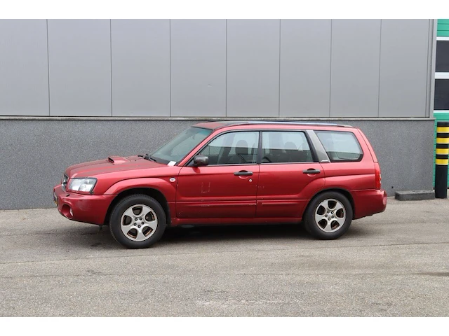 Subaru forester 2.0xt benzine 177pk 2006 - afbeelding 1 van  1