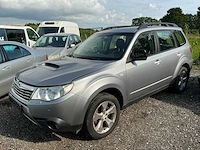 Subaru forester personenauto - afbeelding 1 van  11