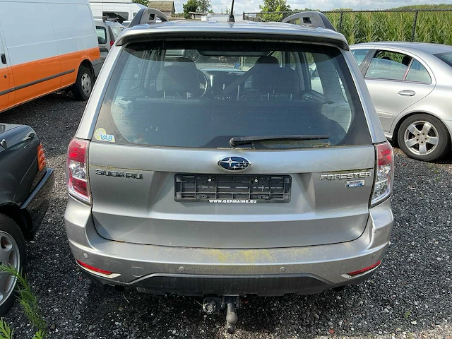 Subaru forester personenauto - afbeelding 4 van  11