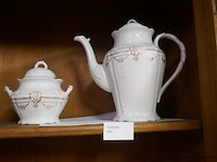 Suikerpot en koffiekan - afbeelding 1 van  1