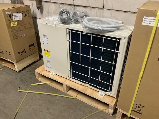 Sun lodge pasrw015-p-ai-r32 zwembad warmtepomp 5 kw - afbeelding 4 van  6