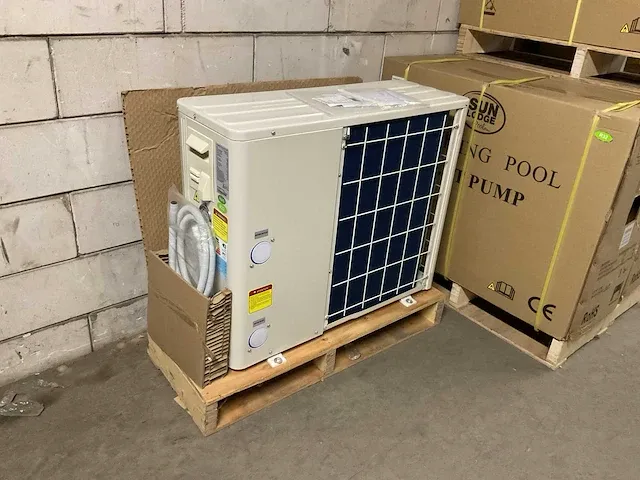 Sun lodge pasrw020-p-ai-r32 zwembad warmtepomp 8 kw - afbeelding 1 van  5