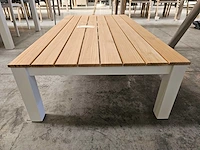 Suns alu salontafel lagoon frame wit - teak brede latten 140 x 75cm - afbeelding 3 van  5