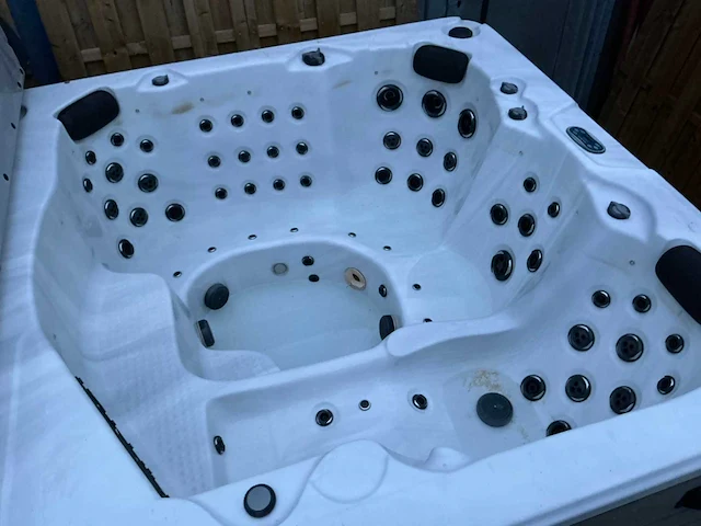 Sunspa alicante dubbele zwemspa + jacuzzi - afbeelding 6 van  9