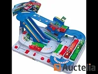 Super mario kart racing dx-racebaan met 2 karts luigi en mario - 6 obstakels - afbeelding 2 van  3
