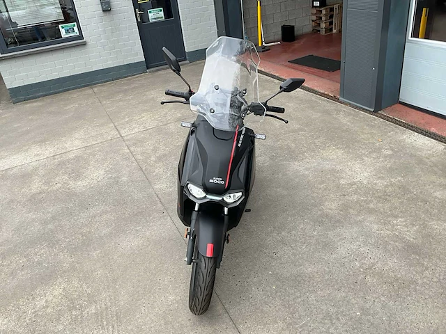 Super soco - e-scooter - afbeelding 2 van  21