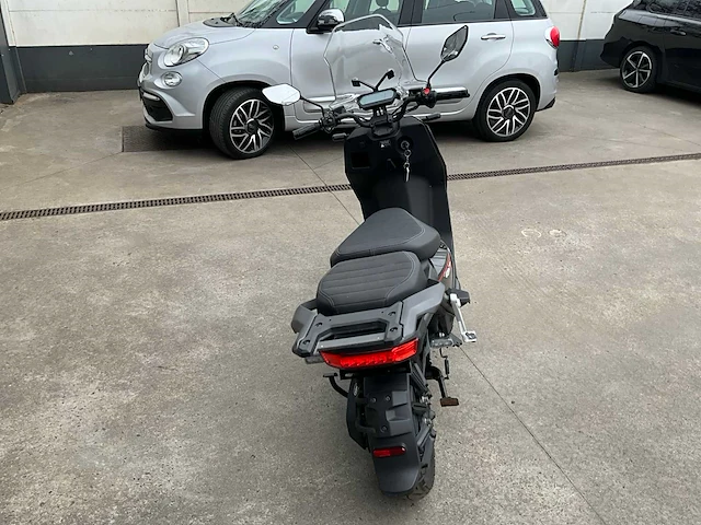 Super soco - e-scooter - afbeelding 5 van  21