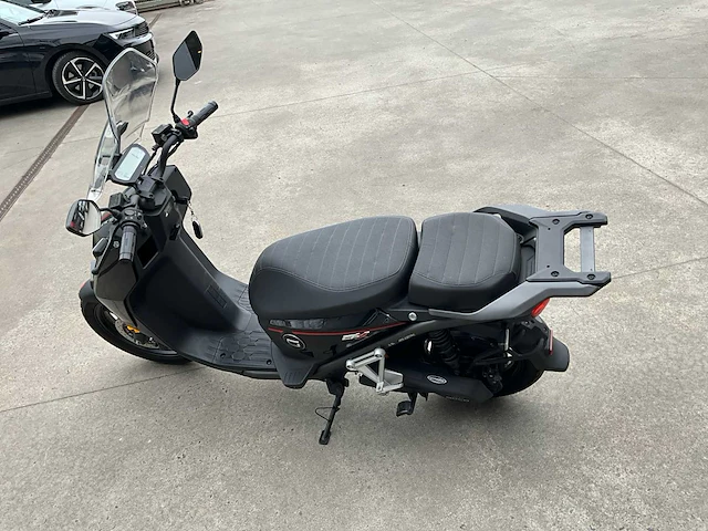 Super soco - e-scooter - afbeelding 7 van  21