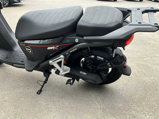 Super soco - e-scooter - afbeelding 9 van  21