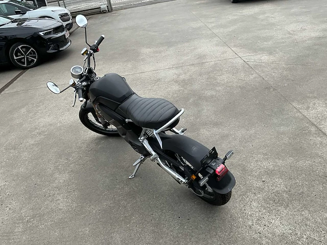 Super soco tc max - e-scooter - afbeelding 16 van  21