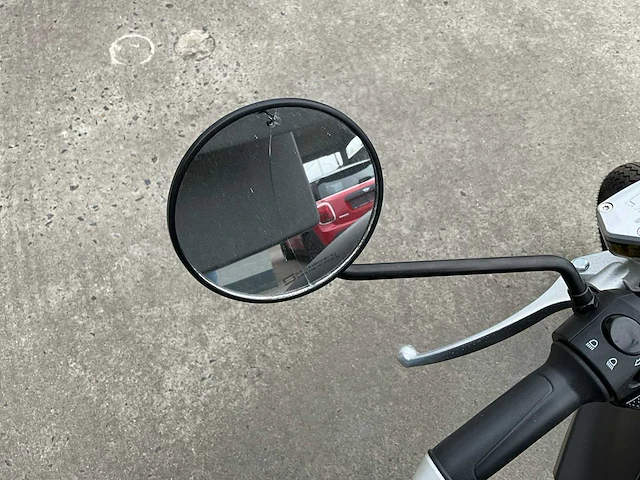 Super soco tc max - e-scooter - afbeelding 17 van  21