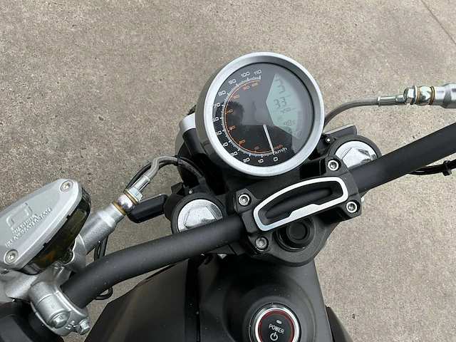 Super soco tc max - e-scooter - afbeelding 19 van  21