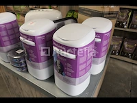 Support/displaybox en de inhoud ervan - afbeelding 4 van  9