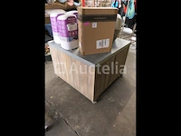 Support/displaybox en de inhoud ervan - afbeelding 9 van  9