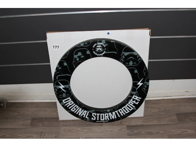 Surround - afbeelding 1 van  1