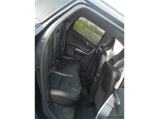 Suv - afbeelding 3 van  24