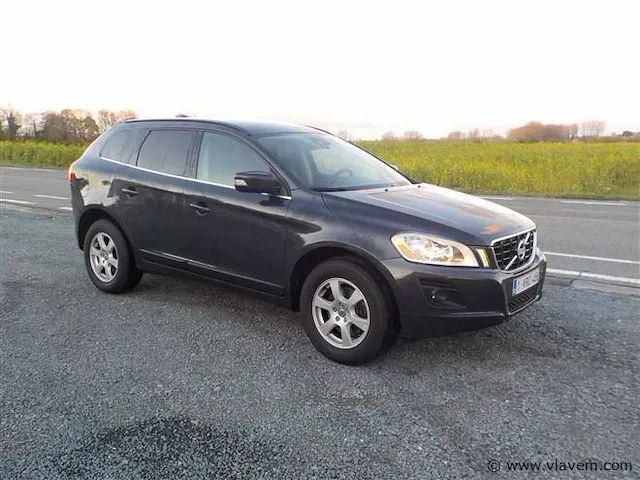 Suv - afbeelding 19 van  24