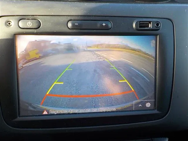Suv - afbeelding 7 van  20