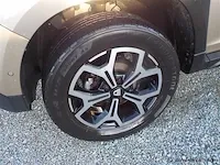 Suv - afbeelding 10 van  20
