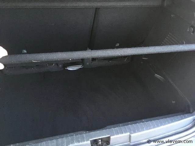 Suv - afbeelding 9 van  17