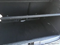Suv - afbeelding 9 van  17