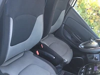 Suv - afbeelding 5 van  15