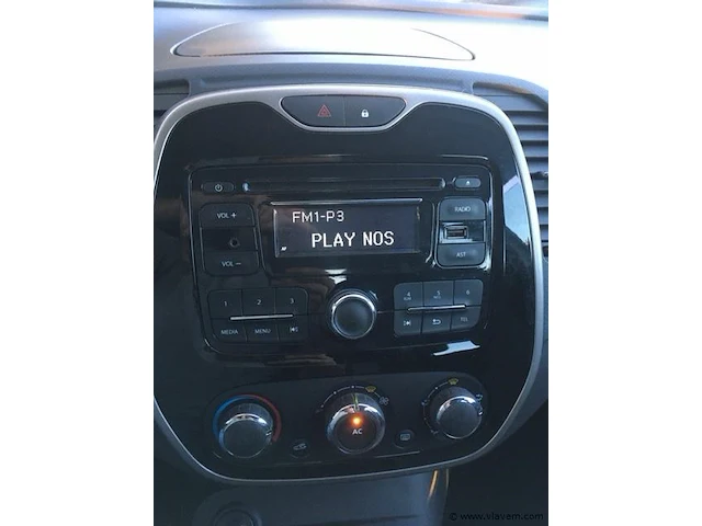 Suv - afbeelding 9 van  15