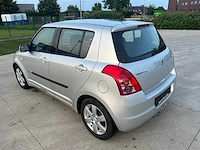 Suzuki - 2008 - swift - personenauto - afbeelding 3 van  19