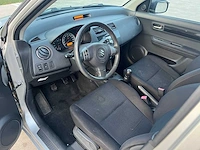 Suzuki - 2008 - swift - personenauto - afbeelding 6 van  19