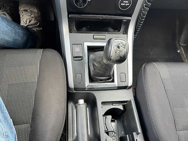 Suzuki - 2011 - suzuki grand vitara - 4x4 - personenauto - afbeelding 17 van  28